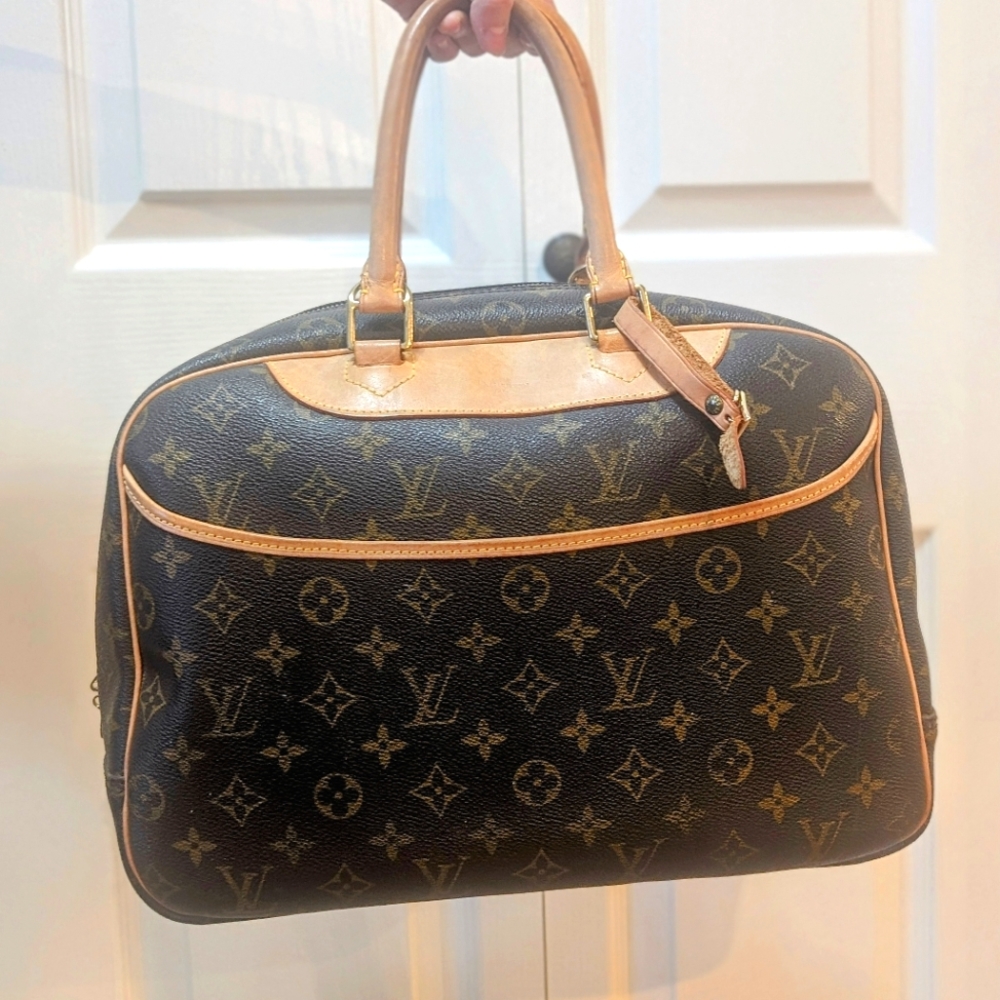 Louis Vuitton Vintage Used Deauville Handbag